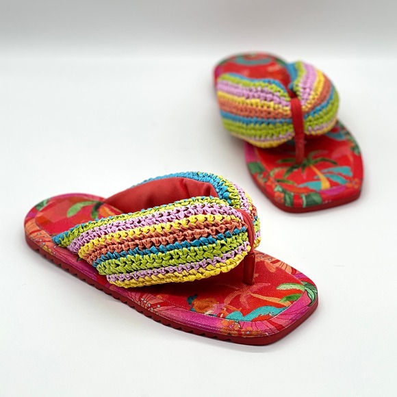 FARM RIO Toucans Crochet Puffy Sandal Womens 7 Rainbow Fabric Slip On Thong - Picture 1 of 10